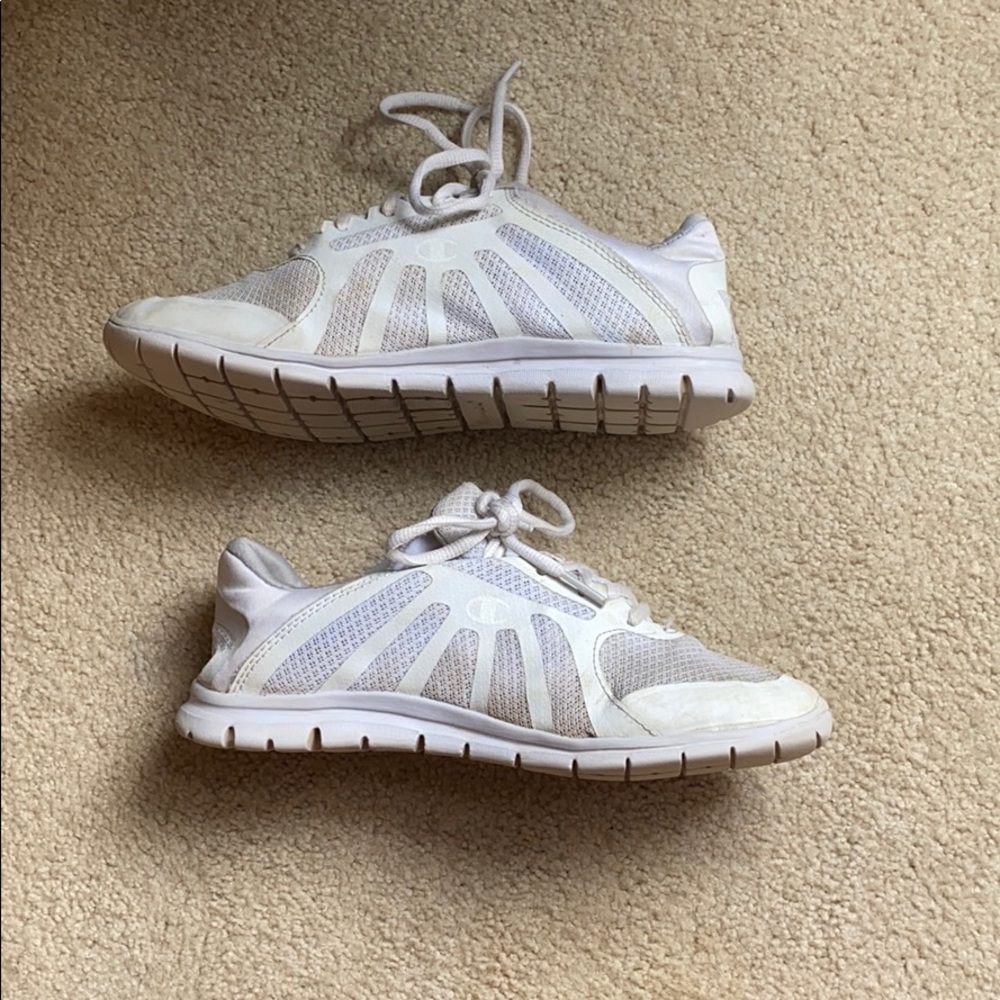 champion white tennis shoes